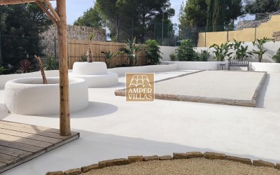  Fantástica villa con vistas panorámicas al mar.